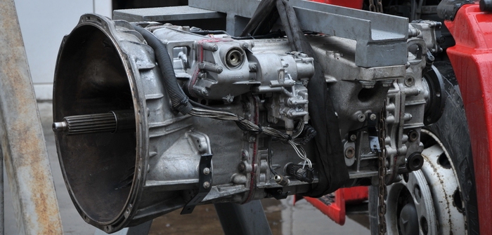 mercedes-actros-engine